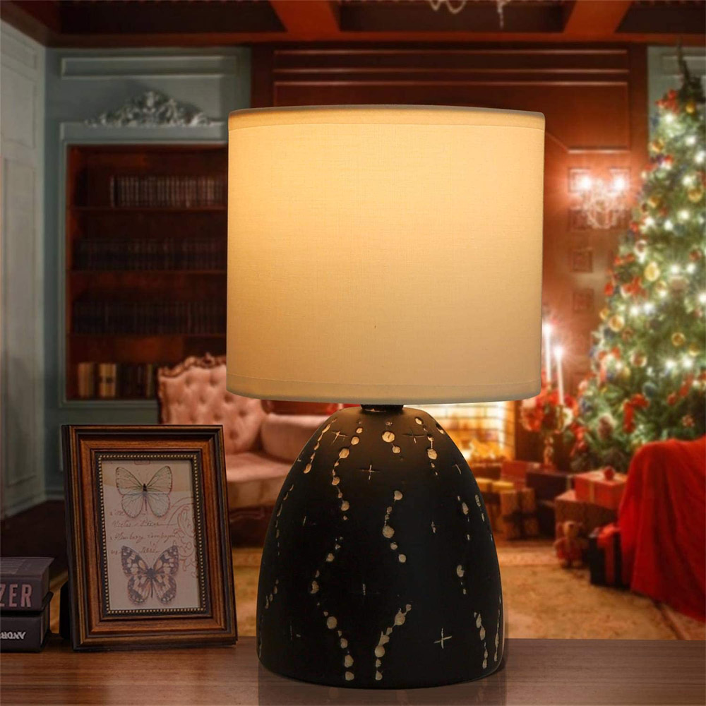 Lampada da Tavolo Vintage in Ceramica Nero AIGOSTAR - Attacco E14