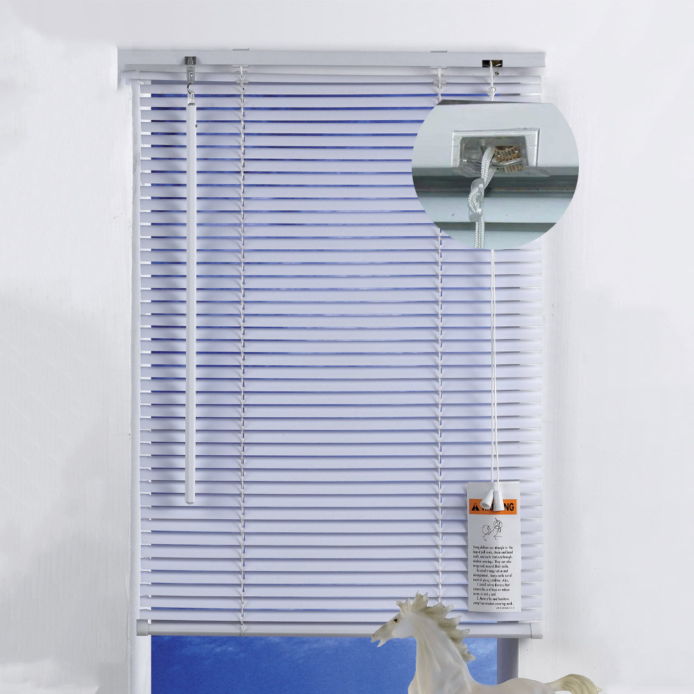 Tende veneziane bianche ferliving - 100x250h cm - lamelle orientabili 25 mm.